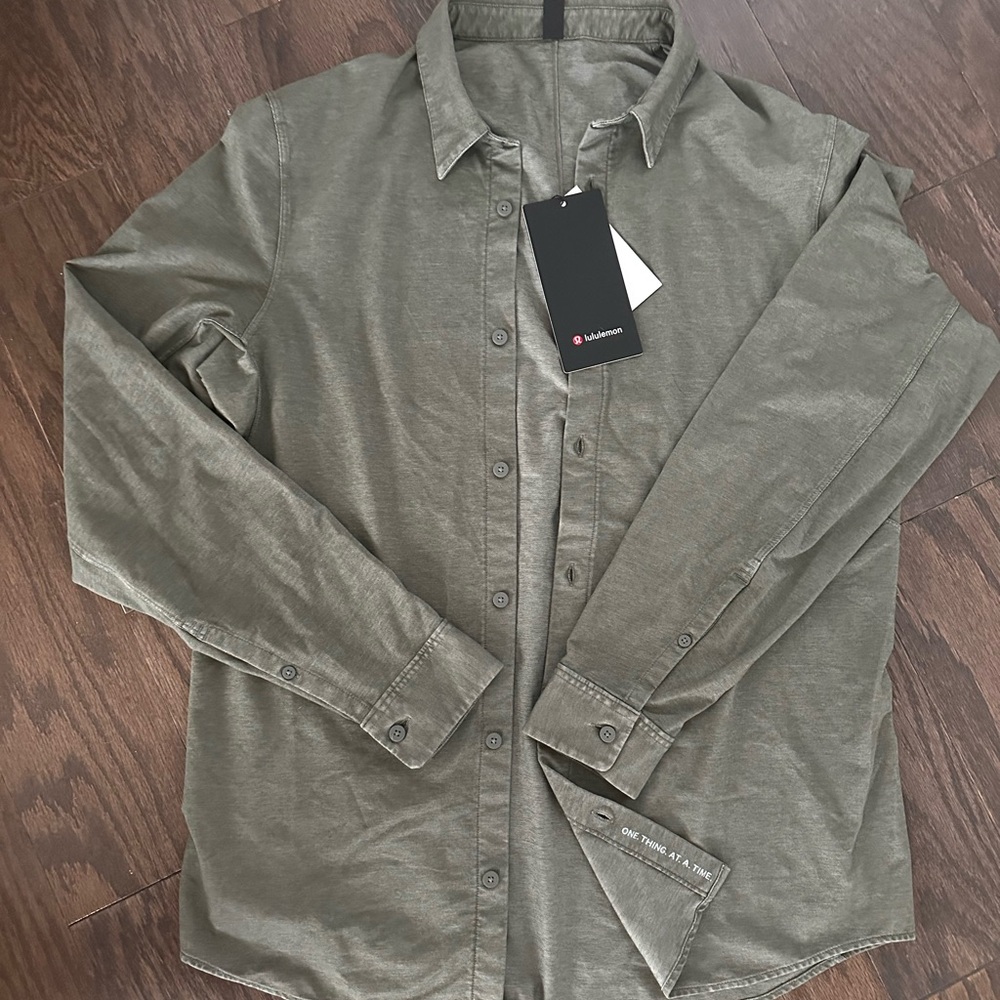 Lululemon men’s commission long sleeve NWT
